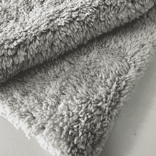 JSD-Je-Suis-Detailer-chiffon-microfibre-essuyage-en-500gsm-chez-akrro-detailing.png Microfibre lustrage cire 500gsm 40x40cm (Lot de 10) - Je Suis Detailer