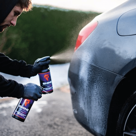Shine-produit-decontaminant-ferreux-pour-jantes-et-carrosserie-450ml-Akrro-detailing.png Décontaminant ferreux jantes et carrosserie - Shine Auto